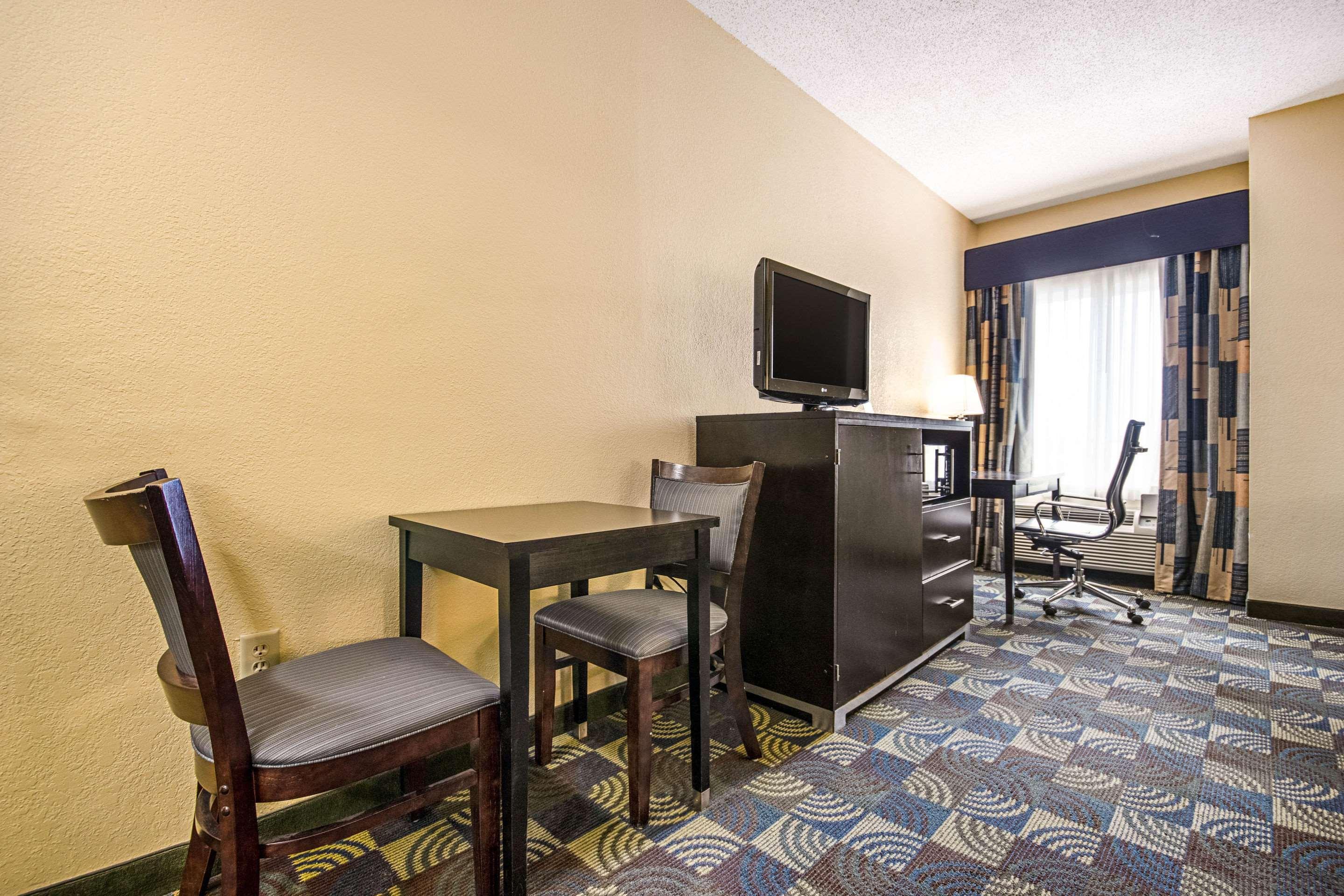 Quality Inn & Suites Glenmont - Albany South Luaran gambar